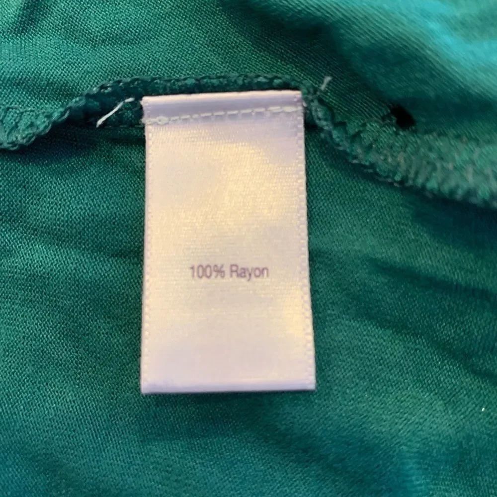 Jennifer Lopez Green Sparkle Top Size Small - Picture 5 of 6